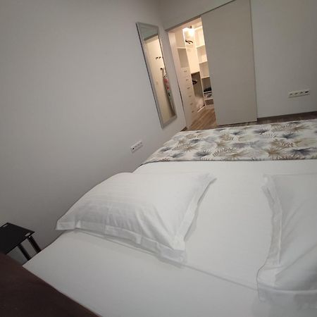 Apartment Soric Trogir Eksteriør bilde